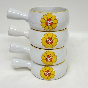 - Vintage ceramic set of 4 French onion soup bowls with handles Japan